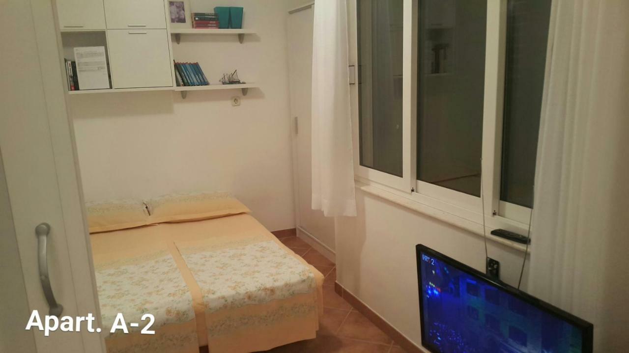 Apartmani A1 Marina, Okrug Gornji Trogir Exterior foto